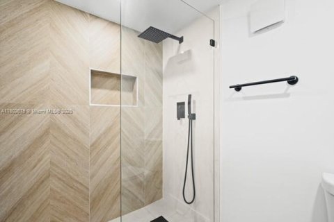 Condo in Homestead, Florida, 2 bedrooms № 1959343 - photo 17