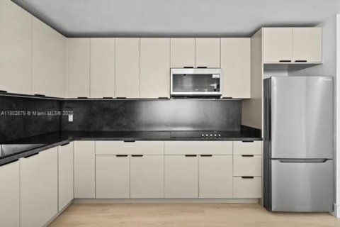 Condo in Homestead, Florida, 2 bedrooms № 1959343 - photo 4