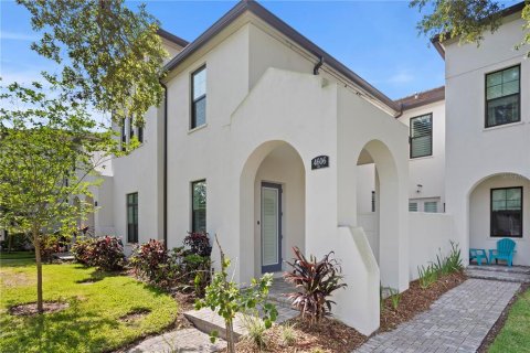 Townhouse in Tampa, Florida 3 bedrooms, 198.35 sq.m. № 1219506 - photo 2