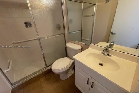 Condo in Coral Springs, Florida, 2 bedrooms  № 2003891 - photo 8