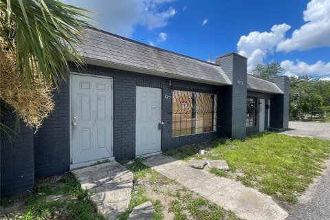 Duplex in Orlando, Florida 6 bedrooms, 227.42 sq.m. № 1805481 - photo 19