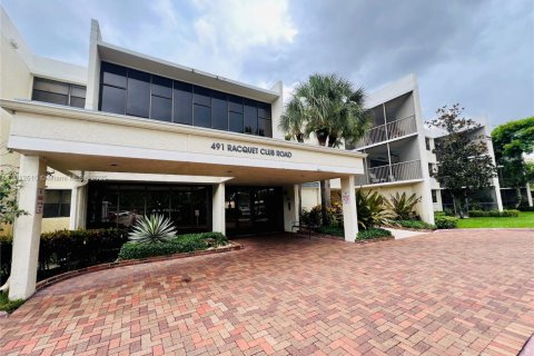 Condo in Weston, Florida, 2 bedrooms  № 1966884 - photo 14