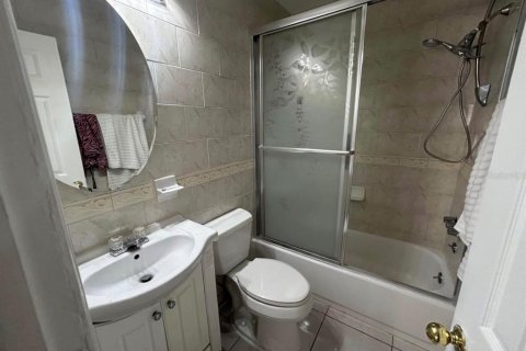 Купить виллу или дом в Тампа, Флорида 4 комнаты, 231.79м2, № 2217079 - фото 10