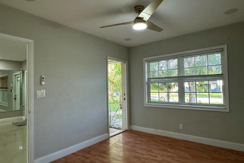 Villa ou maison à louer à Fort Lauderdale, Floride: 3 chambres, 126.25 m2 № 2375018 - photo 22