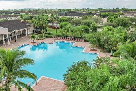 Adosado en alquiler en Homestead, Florida, 3 dormitorios, 146.79 m2 № 2012153 - foto 14