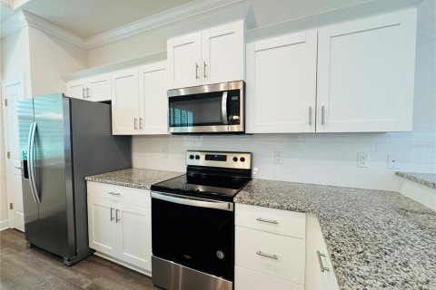 Casa en alquiler en New Port Richey, Florida, 2 dormitorios, 143.07 m2 № 1853317 - foto 7
