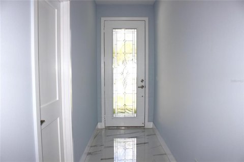 Villa ou maison à vendre à Tampa, Floride: 4 chambres, 181.9 m2 № 2213139 - photo 6