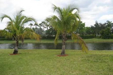 Apartamento en Weston, Florida 3 dormitorios, 133.59 m2 № 2078695