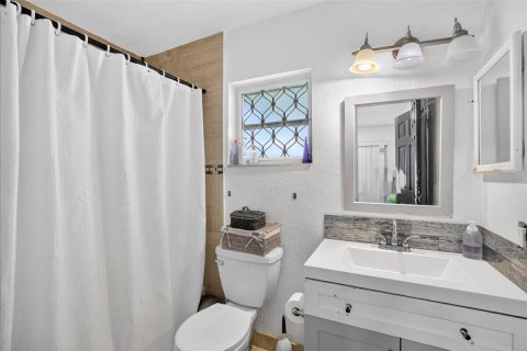 House in Deerfield Beach, Florida 2 bedrooms, 127.83 sq.m. № 2382969 - photo 20