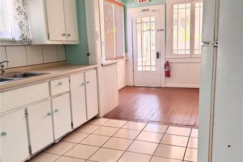 Immobilier commercial à vendre à New Smyrna Beach, Floride: 105.17 m2 № 2101395 - photo 12