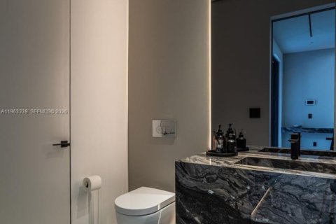 Villa ou maison à vendre à Doral, Floride: 5 chambres, 377.83 m2 № 2081009 - photo 29