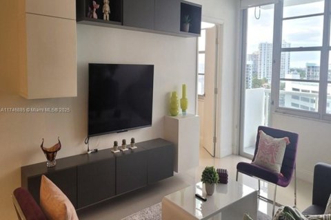 Copropriété à louer à Hollywood, Floride: 2 chambres, 111.2 m2 № 1860702 - photo 6