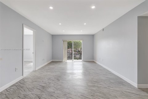 Condominio en venta en Miami, Florida, 3 dormitorios, 95.13 m2 № 1889646 - foto 8