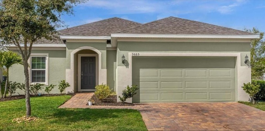 Casa en Groveland, Florida 4 dormitorios, 158.77 m2 № 1844650