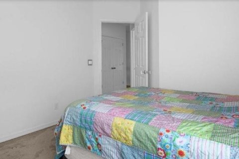 Casa en venta en Groveland, Florida, 4 dormitorios, 158.77 m2 № 1844650 - foto 5