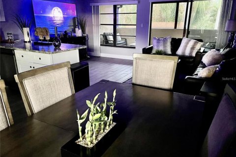Condominio en venta en Palm Harbor, Florida, 1 dormitorio, 62.71 m2 № 2108003 - foto 13
