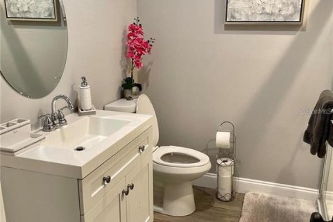 Condominio en venta en Palm Harbor, Florida, 1 dormitorio, 62.71 m2 № 2108003 - foto 17