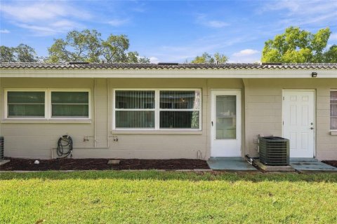 Condo in Seminole, Florida, 1 bedroom  № 2379276 - photo 26