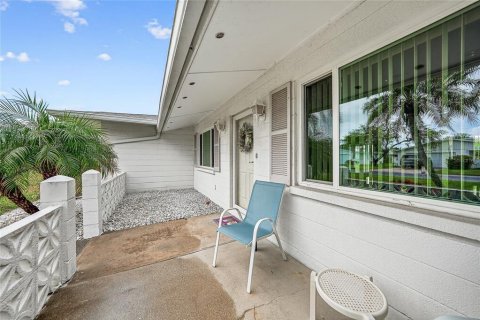 Villa ou maison à vendre à Englewood, Floride: 2 chambres, 125.23 m2 № 1908053 - photo 3