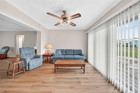 Villa ou maison à vendre à Englewood, Floride: 2 chambres, 125.23 m2 № 1908053 - photo 12