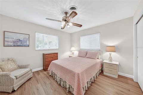 Villa ou maison à vendre à Englewood, Floride: 2 chambres, 125.23 m2 № 1908053 - photo 14