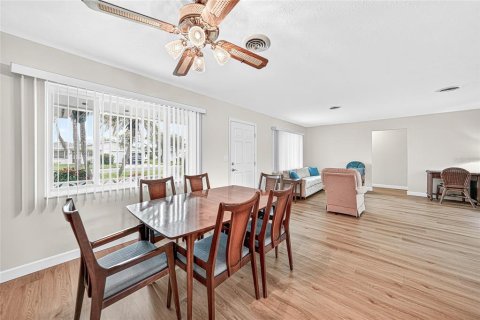 Villa ou maison à vendre à Englewood, Floride: 2 chambres, 125.23 m2 № 1908053 - photo 6