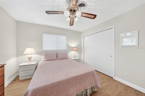 Villa ou maison à vendre à Englewood, Floride: 2 chambres, 125.23 m2 № 1908053 - photo 15