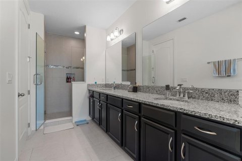 Townhouse in Orlando, Florida 2 bedrooms, 149.85 sq.m. № 1757892 - photo 21