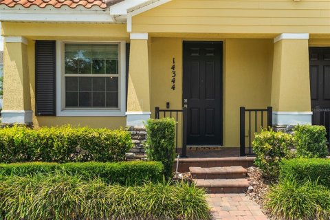 Townhouse in Orlando, Florida 2 bedrooms, 149.85 sq.m. № 1757892 - photo 2