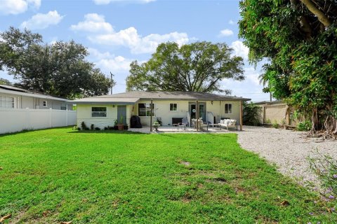 Casa en venta en Clearwater, Florida, 3 dormitorios, 116.13 m2 № 2394022 - foto 18