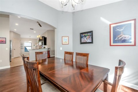Villa ou maison à vendre à New Port Richey, Floride: 4 chambres, 177.26 m2 № 2419149 - photo 8