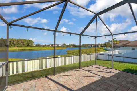 Villa ou maison à vendre à New Port Richey, Floride: 4 chambres, 177.26 m2 № 2419149 - photo 19