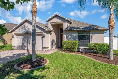 Villa ou maison à New Port Richey, Floride 4 chambres, 177.26 m2 № 2419149