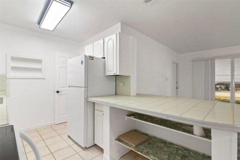 Casa en venta en Port Charlotte, Florida, 2 dormitorios, 78.04 m2 № 2145367 - foto 9