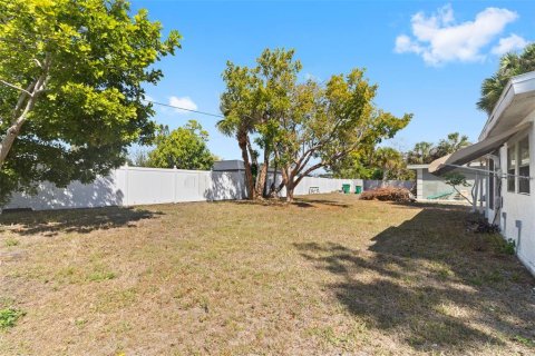 Casa en venta en Port Charlotte, Florida, 2 dormitorios, 78.04 m2 № 2145367 - foto 22