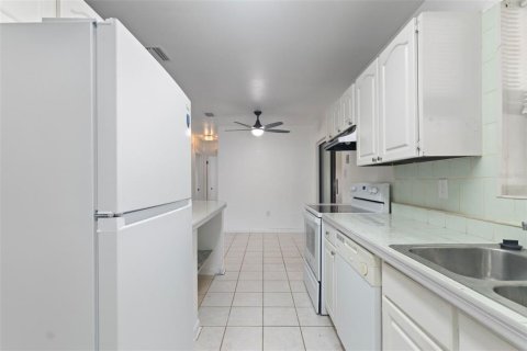 Casa en venta en Port Charlotte, Florida, 2 dormitorios, 78.04 m2 № 2145367 - foto 10