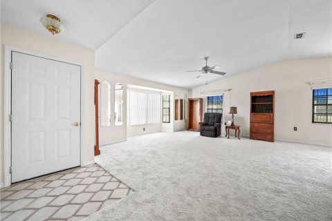 House in Lakeland, Florida 2 bedrooms, 140.47 sq.m. № 1618161 - photo 2