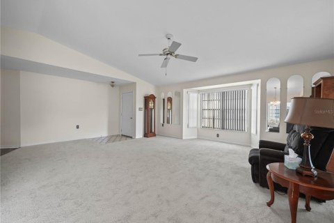 House in Lakeland, Florida 2 bedrooms, 140.47 sq.m. № 1618161 - photo 3