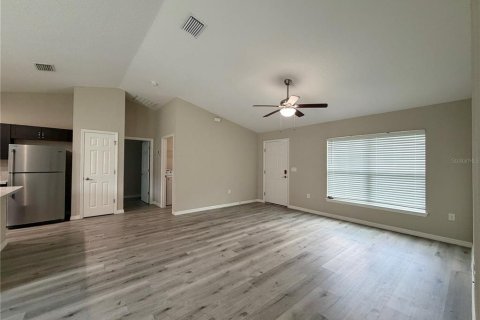 Villa ou maison à vendre à Citrus Springs, Floride: 3 chambres, 128.3 m2 № 2211447 - photo 6