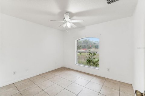 House in Inverness, Florida 3 bedrooms, 128.21 sq.m. № 2093573 - photo 14