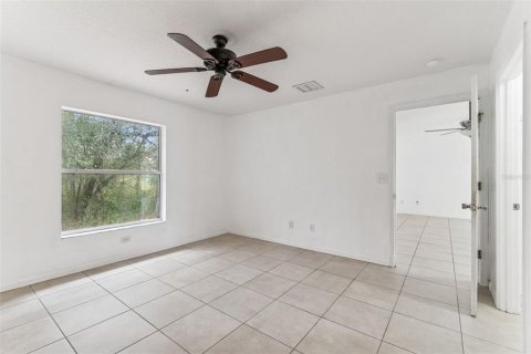 House in Inverness, Florida 3 bedrooms, 128.21 sq.m. № 2093573 - photo 21