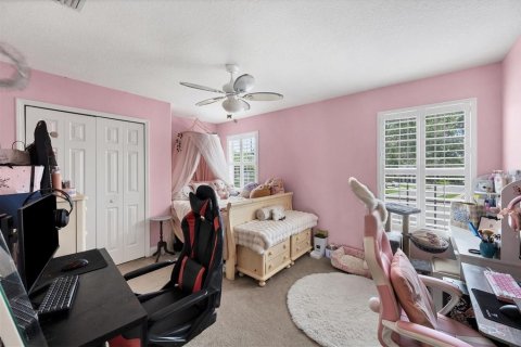 Casa en venta en North Port, Florida, 4 dormitorios, 303.79 m2 № 1894723 - foto 18