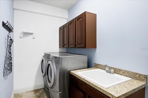 Casa en venta en North Port, Florida, 4 dormitorios, 303.79 m2 № 1894723 - foto 21