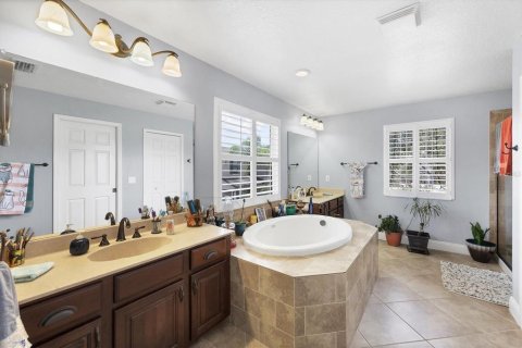 Casa en venta en North Port, Florida, 4 dormitorios, 303.79 m2 № 1894723 - foto 13