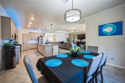 House in Bradenton, Florida 3 bedrooms, 228.08 sq.m. № 1591422 - photo 30