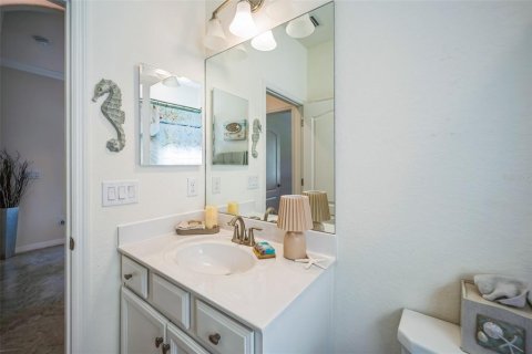 House in Bradenton, Florida 3 bedrooms, 228.08 sq.m. № 1591422 - photo 22