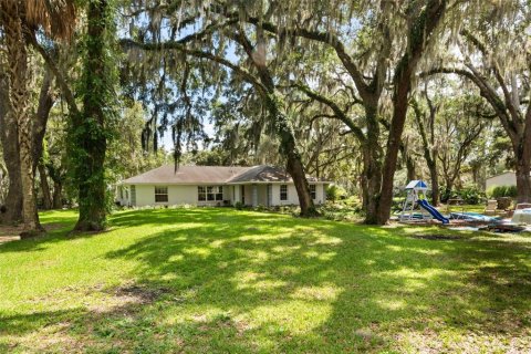 House in Leesburg, Florida 3 bedrooms, 151.24 sq.m. № 2216695 - photo 7