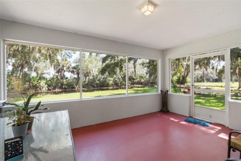 House in Leesburg, Florida 3 bedrooms, 151.24 sq.m. № 2216695 - photo 30
