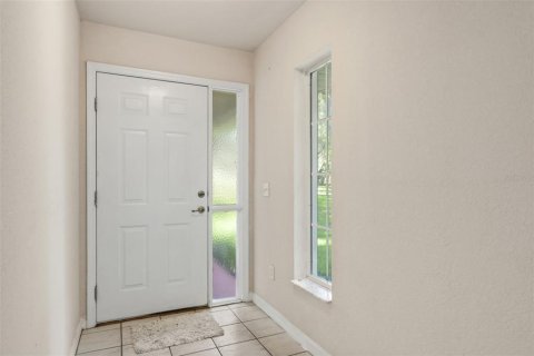 House in Leesburg, Florida 3 bedrooms, 151.24 sq.m. № 2216695 - photo 9