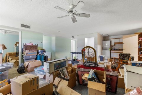 Propiedad comercial en venta en Tavares, Florida, 174.47 m2 № 1295369 - foto 17